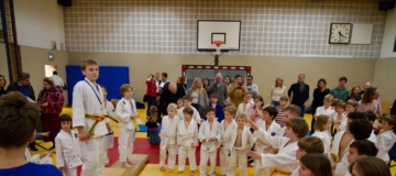 36a7e035-6c85-414f-a974-88a243645efb