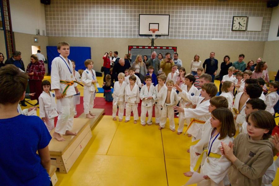 36a7e035-6c85-414f-a974-88a243645efb