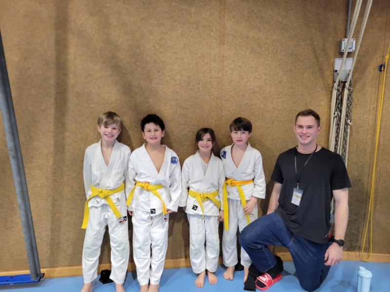 879d9dfc-4c69-46d6-89d4-9d59d77fd66e